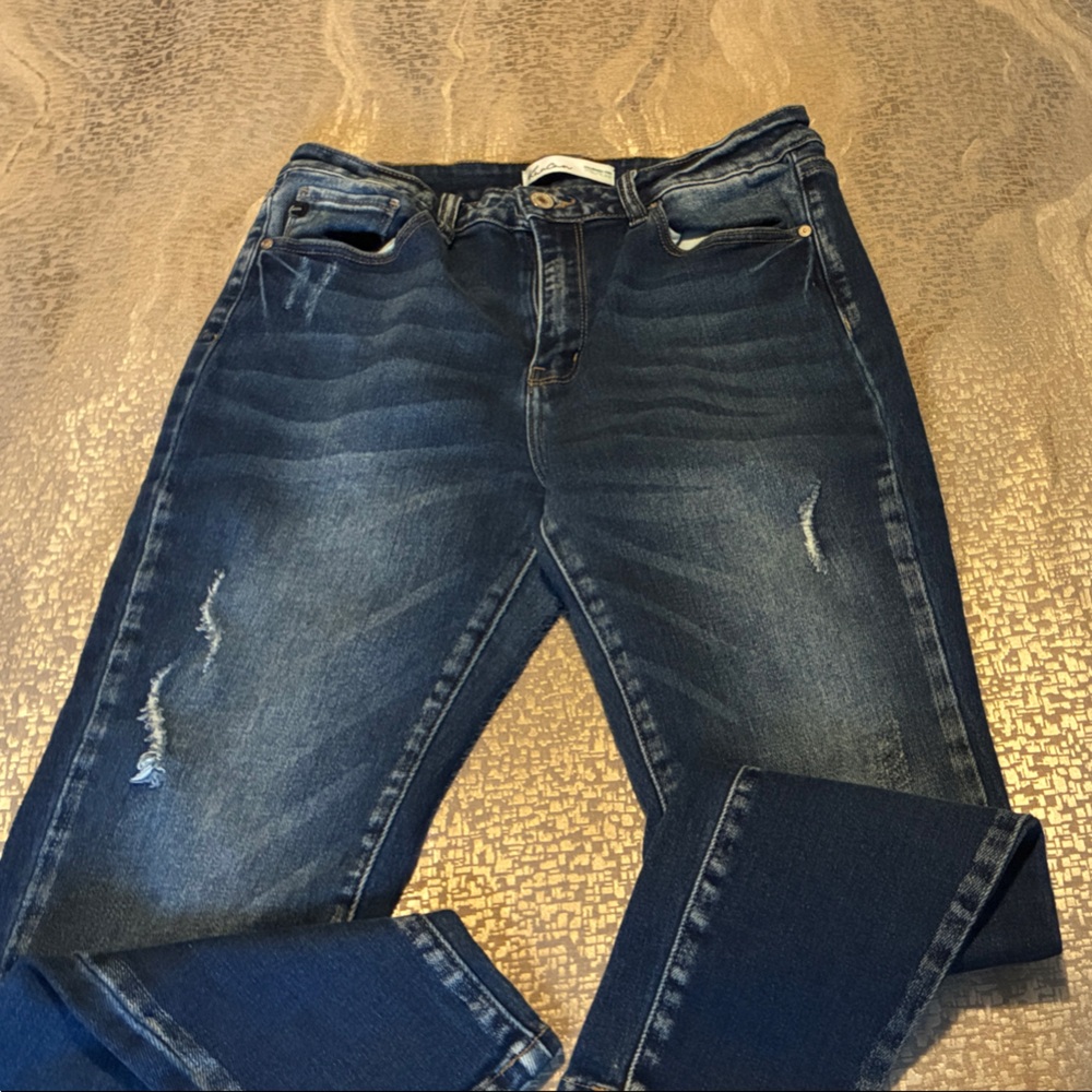 Kancan exclusively for Maurice’s skinny distressed jeans